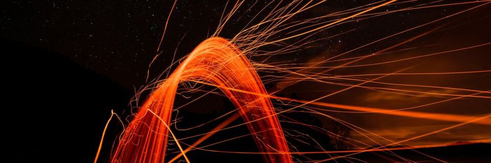 Vernetzte Technologien bieten sich unter anderem an, um ein möglichst hohes Sicherheitsniveau zu gewährleisten - auch im Explosionsschutz. Vernetzte Technologien bieten sich unter anderem an, um ein möglichst hohes Sicherheitsniveau zu gewährleisten - auch im Explosionsschutz.