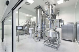 Glatt granulation line (WSG Pro 60, VG Pro 200) with handling equipment (PCS 50 vacuum conveying system, lifting device, container, sieve) Glatt granulation line (WSG Pro 60, VG Pro 200) with handling equipment (PCS 50 vacuum conveying system, lifting device, container, sieve)
