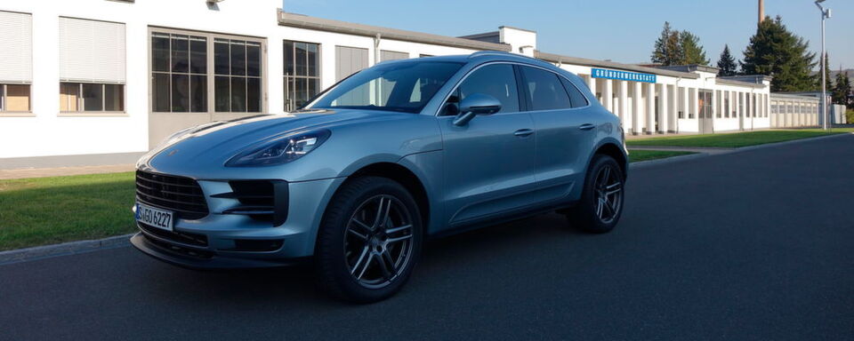 Trotz SUV-Bulligkeit zeigt der Macan genug Eleganz, um als echter Porsche durchzugehen. Trotz SUV-Bulligkeit zeigt der Macan genug Eleganz, um als echter Porsche durchzugehen.