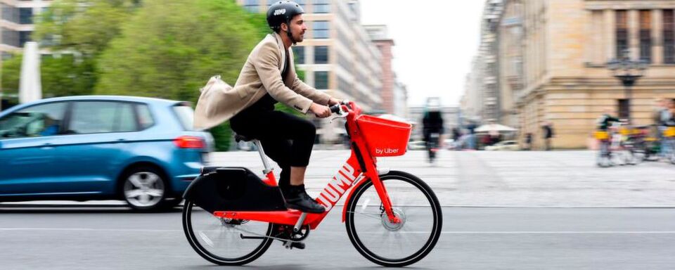 Uber-Tochter Jump ist in Deutschland gestartet. In Berlin stehen 1.000 Pedelecs zur spontanen Anmietung bereit. Uber-Tochter Jump ist in Deutschland gestartet. In Berlin stehen 1.000 Pedelecs zur spontanen Anmietung bereit.