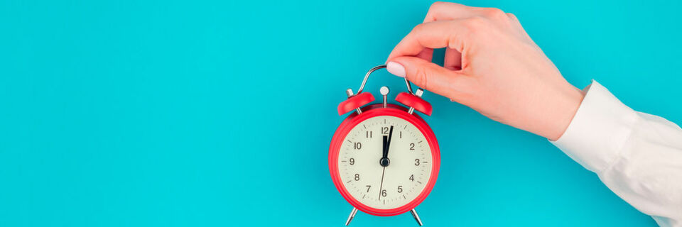 Bei der Pomodoro-Technik wird die Arbeit in zeitliche Abschnitte eingeteilt. Bei der Pomodoro-Technik wird die Arbeit in zeitliche Abschnitte eingeteilt.