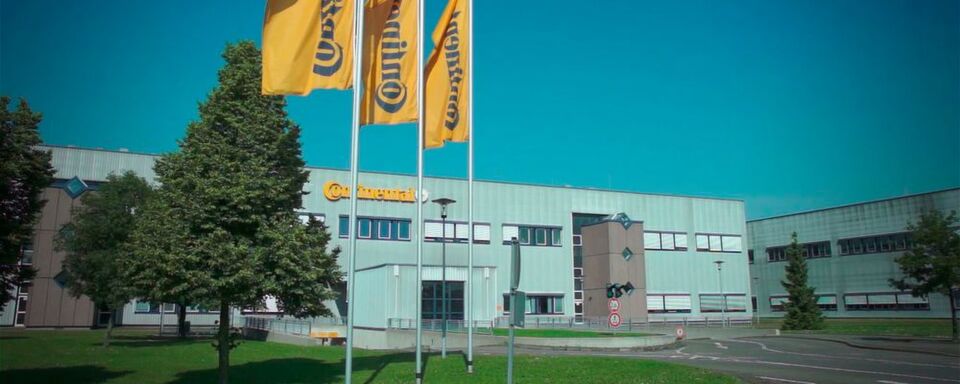 Continental hat in seinem Elektronik-Werk in Karben ein Kompetenzzentrum für 3D-Druck eröffnet. Continental hat in seinem Elektronik-Werk in Karben ein Kompetenzzentrum für 3D-Druck eröffnet.