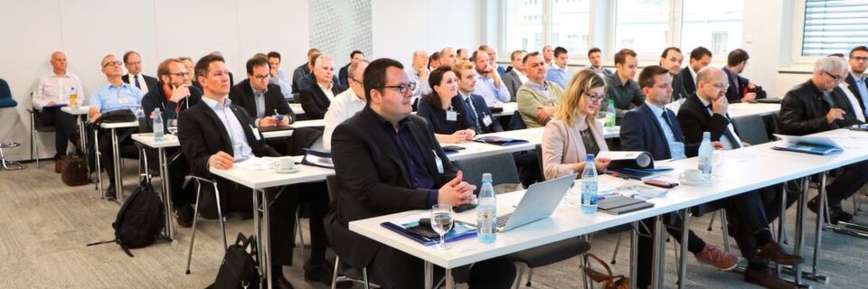 Systems Engineering und der Einsatz der Künstlichen Intelligenz im Produktentstehungsprozess gehörten zu den Top-Themen des 2. Anwendertreffs Maschinenkonstruktion. Systems Engineering und der Einsatz der Künstlichen Intelligenz im Produktentstehungsprozess gehörten zu den Top-Themen des 2. Anwendertreffs Maschinenkonstruktion.