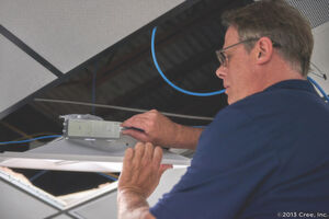 Modular Plug Terminated Links sind bei Installationen beliebt, bei denen herkömmliche Wandplatten- und Gerätekabel unnötige Kosten und Komplexität verursachen. Modular Plug Terminated Links sind bei Installationen beliebt, bei denen herkömmliche Wandplatten- und Gerätekabel unnötige Kosten und Komplexität verursachen.