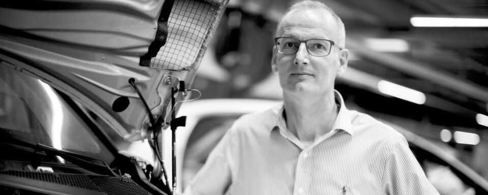François Wales wird neuer Direktor von Peugeot Sport. François Wales wird neuer Direktor von Peugeot Sport.