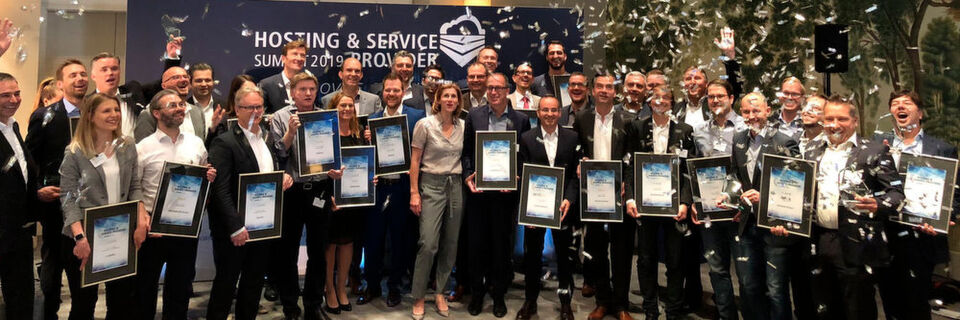 Strahlende Gesichter: die Gewinner der Hosting & Service Provider Awards 2019. Strahlende Gesichter: die Gewinner der Hosting & Service Provider Awards 2019.
