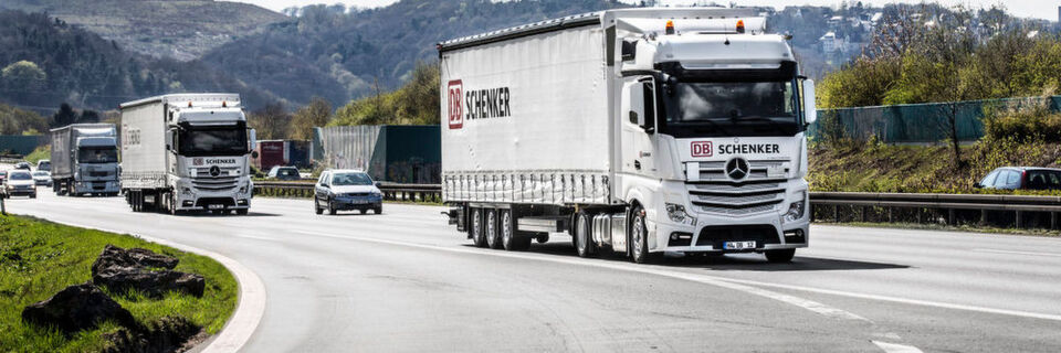 Schenker will in Zusammenarbeit mit Start-ups seine Lieferketten besser vernetzen. Schenker will in Zusammenarbeit mit Start-ups seine Lieferketten besser vernetzen.