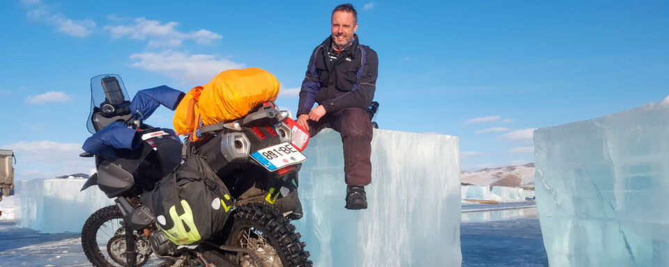 Der deutsche Mai war ziemlich unterkühlt. Zwar war es nicht ganz so kalt wie für Karlis Mieliauskas auf seiner Winterausfahrt namens "The coldest Ride" im Januar von Vilnius nach Wladiwostok. Aber auch hierzulande bremsten die Eisheiligen das Motorradbusiness spürbar. Der deutsche Mai war ziemlich unterkühlt. Zwar war es nicht ganz so kalt wie für Karlis Mieliauskas auf seiner Winterausfahrt namens "The coldest Ride" im Januar von Vilnius nach Wladiwostok. Aber auch hierzulande bremsten die Eisheiligen das Motorradbusiness spürbar.