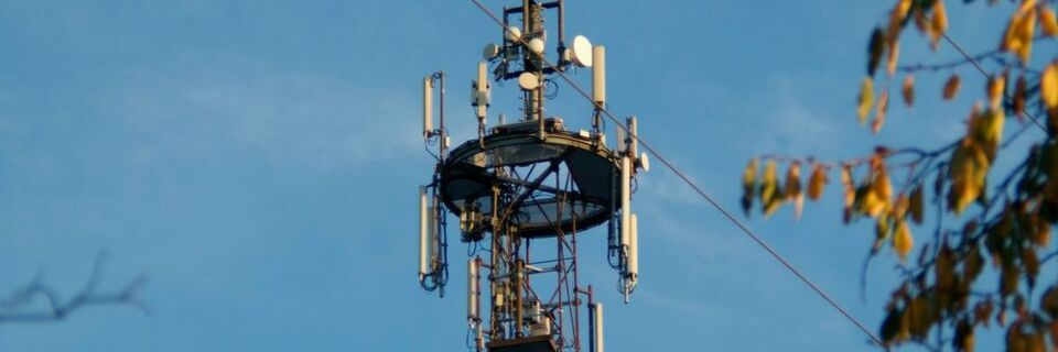 Das Ende der Frequenzauktion ist zugleich der Startschuss für den schnellen Mobilfunk 5G in Deutschland. Das Ende der Frequenzauktion ist zugleich der Startschuss für den schnellen Mobilfunk 5G in Deutschland.