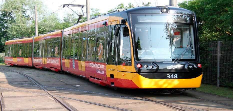 Im regulären Fahrgastbetrieb zeichnet die Karlsruher Messstraßenbahn ab sofort mechanische und elektrische Größen sowie unterschiedliche Umgebungsparameter auf. Im regulären Fahrgastbetrieb zeichnet die Karlsruher Messstraßenbahn ab sofort mechanische und elektrische Größen sowie unterschiedliche Umgebungsparameter auf.