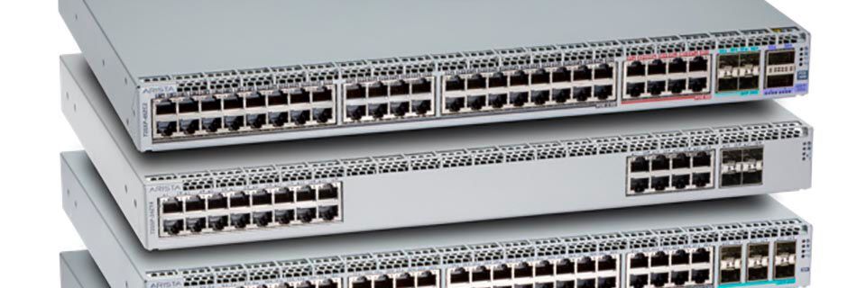 Aristas 720XP-Serie besteht aus Campus-Leaf-Switches in vier Konfigurationen. Aristas 720XP-Serie besteht aus Campus-Leaf-Switches in vier Konfigurationen.