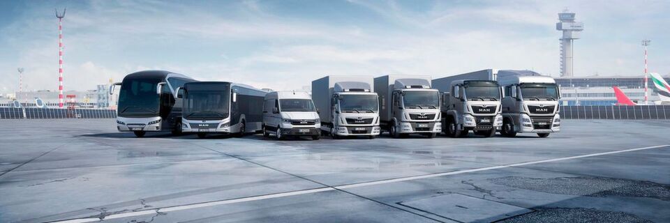 Mit dem Marken-Relaunch begibt sich MAN Trucks & Bus auf einen neuen Weg; vom Nutzfahrzeughersteller zum Anbieter intelligenter Transportlösungen. Mit dem Marken-Relaunch begibt sich MAN Trucks & Bus auf einen neuen Weg; vom Nutzfahrzeughersteller zum Anbieter intelligenter Transportlösungen.