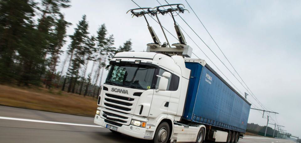 Scania testet den Oberleitungs-Lkw. Scania testet den Oberleitungs-Lkw.