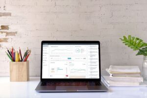 Mithilfe von Location-Marketing- und Reputation-Management-Tools können Unternehmen besser den Überblick über ihre Standortinformationen und Kundenbewertungen im Internet behalten. Mithilfe von Location-Marketing- und Reputation-Management-Tools können Unternehmen besser den Überblick über ihre Standortinformationen und Kundenbewertungen im Internet behalten.