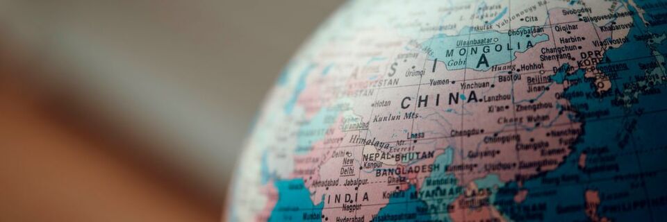 Der chinesische Markt unterscheidet sich grundlegend vom deutschen Markt. Das sollten Unternehmen bei ihren Marketingaktivitäten unbedingt berücksichtigen. Der chinesische Markt unterscheidet sich grundlegend vom deutschen Markt. Das sollten Unternehmen bei ihren Marketingaktivitäten unbedingt berücksichtigen.