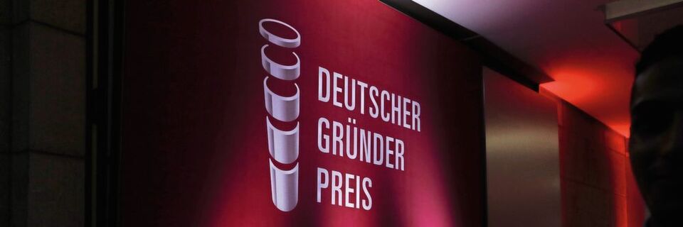 Ziel des Deutschen Gründerpreises ist es, ein positives Gründungsklima in Deutschland zu fördern und Mut zur Selbstständigkeit zu machen. Unter den Finalisten 2019 ist u.a. das Unternehmen German Bionic Systems, das Exoskelette entwickelt. Ziel des Deutschen Gründerpreises ist es, ein positives Gründungsklima in Deutschland zu fördern und Mut zur Selbstständigkeit zu machen. Unter den Finalisten 2019 ist u.a. das Unternehmen German Bionic Systems, das Exoskelette entwickelt.