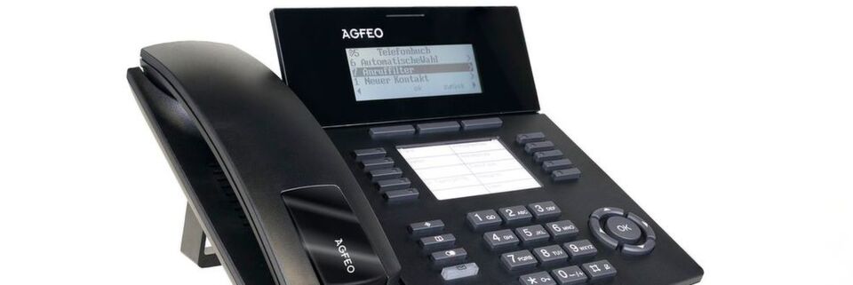 Die neuen Systemtelefone ST 53 (IP) und ST 56 (IP) reagieren auf Gesten der Nutzer. Die neuen Systemtelefone ST 53 (IP) und ST 56 (IP) reagieren auf Gesten der Nutzer.