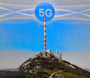 5G-Today-Projekt: Vom Wendelstein in Oberbayern werden seit Mai 2019 TV-Sendungen in der neuen 5G-Technik FeMBMS ausgestrahlt. 5G-Today-Projekt: Vom Wendelstein in Oberbayern werden seit Mai 2019 TV-Sendungen in der neuen 5G-Technik FeMBMS ausgestrahlt.
