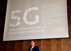 Der Netzausrüster Ericsson unterstützt Audi bei der Erprobung von 5G in der Auto-Produktion. Erklärt von Dr. Christoph Bach, CTO Service Providers Western Europe bei Ericsson auf der Dresdener 5G-Connect-Konferenz. Der Netzausrüster Ericsson unterstützt Audi bei der Erprobung von 5G in der Auto-Produktion. Erklärt von Dr. Christoph Bach, CTO Service Providers Western Europe bei Ericsson auf der Dresdener 5G-Connect-Konferenz.