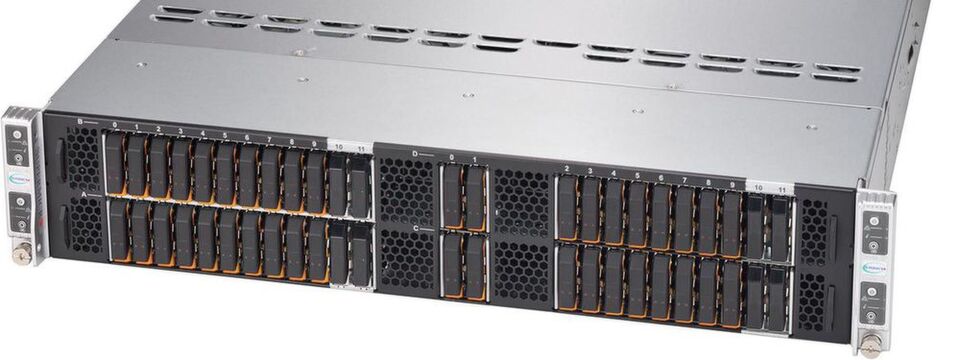Der „Supermicro Big Twin“ 2U Four-Node Server bietet zehn E1.S-Laufwerke plus zwei SATA M.2 pro Node. Der „Supermicro Big Twin“ 2U Four-Node Server bietet zehn E1.S-Laufwerke plus zwei SATA M.2 pro Node.