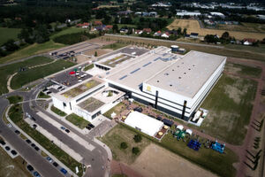 Bild1: Harting hat das Logistikzentrum European Distribution Center (EDC) in Espelkamp im Juli 2019 in Betrieb genommen. Bild1: Harting hat das Logistikzentrum European Distribution Center (EDC) in Espelkamp im Juli 2019 in Betrieb genommen.