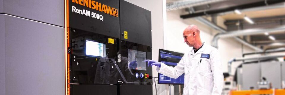 Auf der EMO Hannover 2019 stellt Renishaw unter anderem die RenAM 500Q vor. Auf der EMO Hannover 2019 stellt Renishaw unter anderem die RenAM 500Q vor.