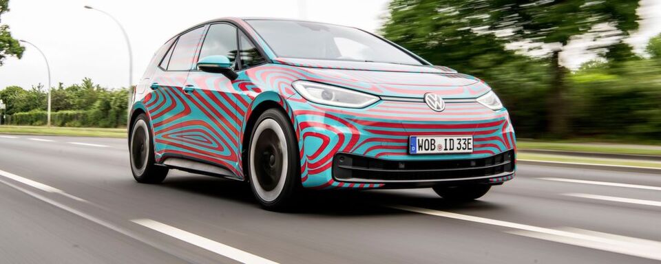 Der neue ID.3 von Volkswagen wird vorerst in Europa noch nicht zum Verkauf angeboten. Der neue ID.3 von Volkswagen wird vorerst in Europa noch nicht zum Verkauf angeboten.