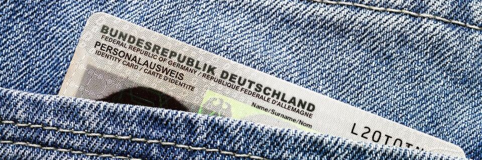 Die elektronischen Funktionen des Personalausweises werden kaum genutzt. Die elektronischen Funktionen des Personalausweises werden kaum genutzt.