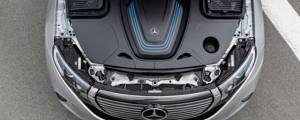 ZF liefert das Antriebssystem für Daimlers E-Auto-Flaggschiff EQC. ZF liefert das Antriebssystem für Daimlers E-Auto-Flaggschiff EQC.