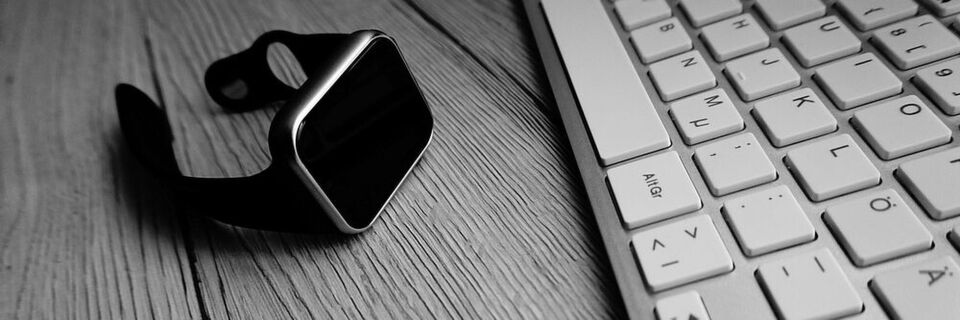 Unternehmen sollten ihre Mitarbeiter dazu verpflichten, ihre Devices bei der IT-Abteilung zu registrieren, bevor sie diese mit dem Netzwerk verbinden dürfen. Unternehmen sollten ihre Mitarbeiter dazu verpflichten, ihre Devices bei der IT-Abteilung zu registrieren, bevor sie diese mit dem Netzwerk verbinden dürfen.