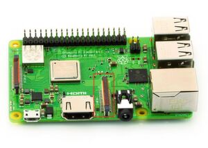 Raspberry Pi 3 B+: Der weltweit beliebteste Singleboard-Computer bietet eine Kameraschnittstelle MIPI CSI-2 (rot umrandet). Raspberry Pi 3 B+: Der weltweit beliebteste Singleboard-Computer bietet eine Kameraschnittstelle MIPI CSI-2 (rot umrandet).