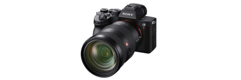 Auf die Alpha 7R IV passen die E-Mount-Objektive von Sony. Auf die Alpha 7R IV passen die E-Mount-Objektive von Sony.