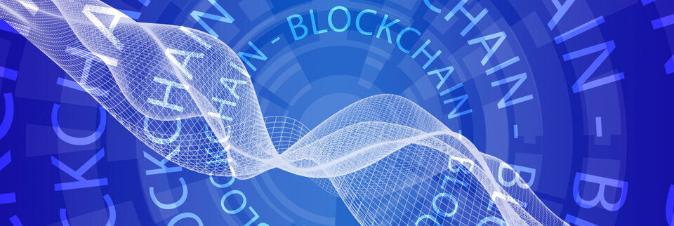 Heilsbringer, Hype oder sogar Gefahr – an der Blockchain-Technologie scheiden sich noch die Geister. Heilsbringer, Hype oder sogar Gefahr – an der Blockchain-Technologie scheiden sich noch die Geister.