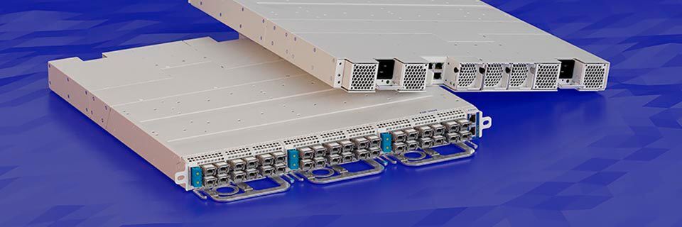 Mit dem FSP-3000-TeraFlex-Terminal von ADVA sei es gelungen, Daten in einem terrestrischen WAN mit bisher unerreichter Wellenlängeneffizienz zu übertragen. Mit dem FSP-3000-TeraFlex-Terminal von ADVA sei es gelungen, Daten in einem terrestrischen WAN mit bisher unerreichter Wellenlängeneffizienz zu übertragen.