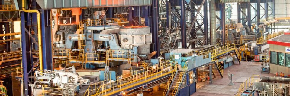 Großanlagen aus Deutschland waren außerhalb der Eurozone gefragt, ansonsten sahen die Auftragseingänge im Maschinenbau eher düster aus. Großanlagen aus Deutschland waren außerhalb der Eurozone gefragt, ansonsten sahen die Auftragseingänge im Maschinenbau eher düster aus.