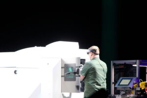 Mixed-Reality-Brillen könnten in der Fertigung zukünftig ein gewohnter Anblick werden. Mixed-Reality-Brillen könnten in der Fertigung zukünftig ein gewohnter Anblick werden.
