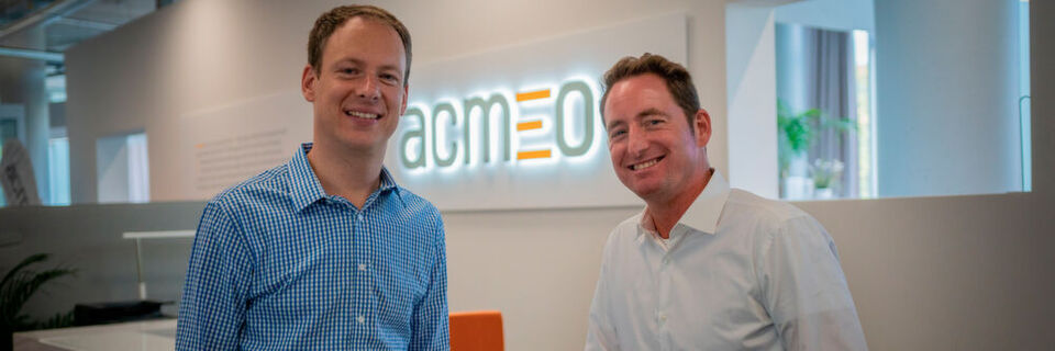 Henning Meyer (Acmeo) und Michael Gutsch (Sophos) freuen sich auf die Zusammenarbeit. Henning Meyer (Acmeo) und Michael Gutsch (Sophos) freuen sich auf die Zusammenarbeit.