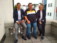 Von links nach rechts: Andreas Ruhland, Chief Customer Officer Supply & Sales Development bei Also, Michael Schickram, Geschäftsführer von Schickram IT, und Simone Blome-Schwitzki, Sprecherin der Geschäftsführung bei Also Deutschland. Von links nach rechts: Andreas Ruhland, Chief Customer Officer Supply & Sales Development bei Also, Michael Schickram, Geschäftsführer von Schickram IT, und Simone Blome-Schwitzki, Sprecherin der Geschäftsführung bei Also Deutschland.