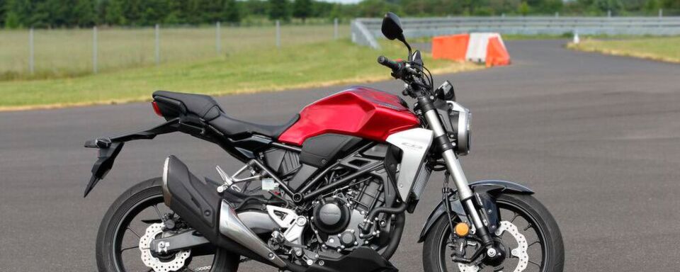Honda ruft insgesamt 21.000 Fahrzeuge in die Werkstatt, darunter die CB 300 R, Modelljahr 2018. Honda ruft insgesamt 21.000 Fahrzeuge in die Werkstatt, darunter die CB 300 R, Modelljahr 2018.