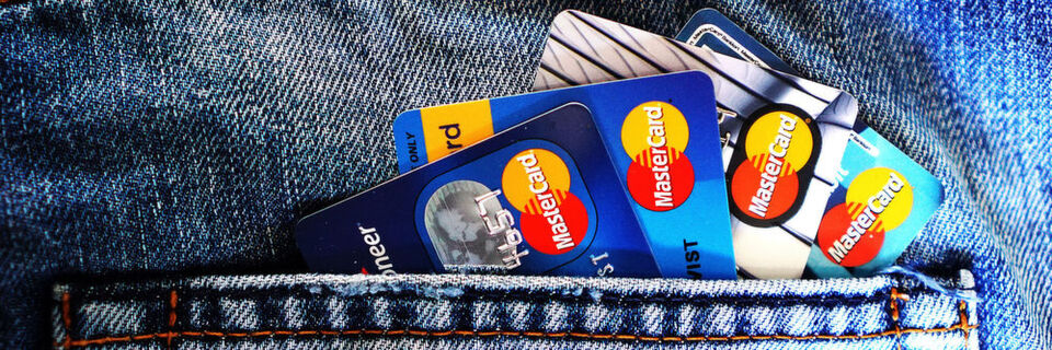 Eine Tabelle mit den persönlichen Daten deutscher Kunden eines Mastercard-Bonusprogramms wurde im Internet gefunden. Eine Tabelle mit den persönlichen Daten deutscher Kunden eines Mastercard-Bonusprogramms wurde im Internet gefunden.