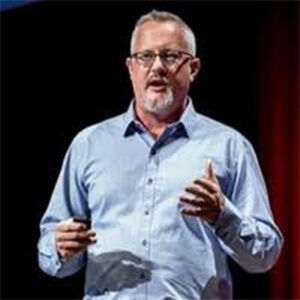 Mark Collier ist Chief Operation Officer der OpenStack Foundation und war im Jahr 2010 einer der Gründer. Mark Collier ist Chief Operation Officer der OpenStack Foundation und war im Jahr 2010 einer der Gründer.