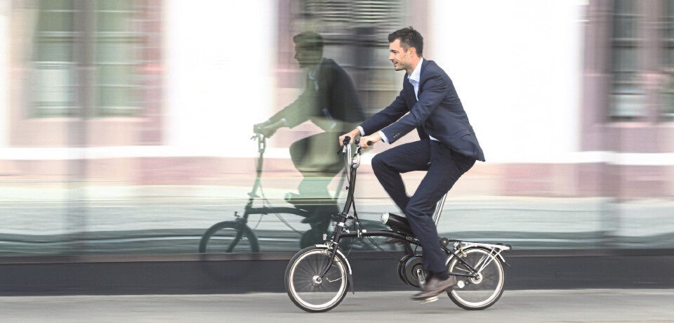 Elektrisch auf zwei Rädern unterwegs: mit dem Pendix eDrive150 wird ein herkömmliiches Fahrrad zum E-Bike. Elektrisch auf zwei Rädern unterwegs: mit dem Pendix eDrive150 wird ein herkömmliiches Fahrrad zum E-Bike.