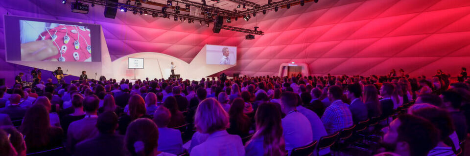 Am 11. und 12. September 2019 trifft sich die Digitalbranche auf der DMEXCO. Auch in diesem Jahr wird im Conference-Programm einiges geboten. Am 11. und 12. September 2019 trifft sich die Digitalbranche auf der DMEXCO. Auch in diesem Jahr wird im Conference-Programm einiges geboten.