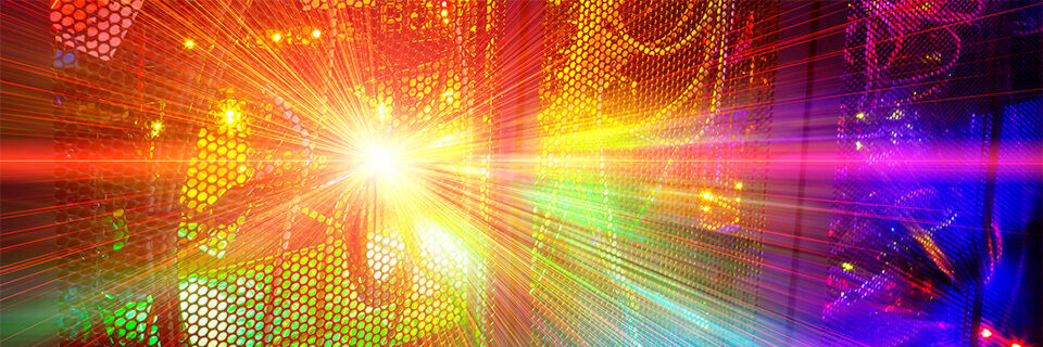 Fächendeckend auf dem Vormarsch: Flash-Storage. Fächendeckend auf dem Vormarsch: Flash-Storage.