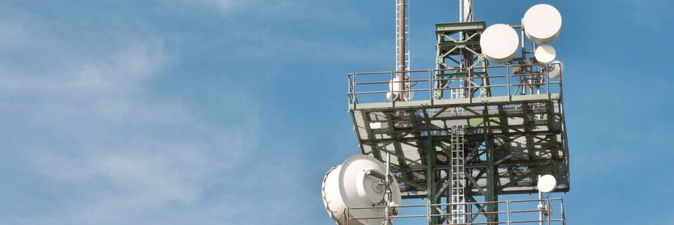 Das Mobilfunknetz 6G baut auf 5G auf und nutzt das Spektrum der Terahertzwellen bis 3 THz. Das Mobilfunknetz 6G baut auf 5G auf und nutzt das Spektrum der Terahertzwellen bis 3 THz.