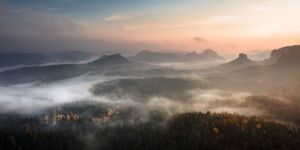 Künstliche Intelligenz hat ein Image-Problem, sie wird als kühl und kalkuliert wahrgenommen. Künstliche Intelligenz hat ein Image-Problem, sie wird als kühl und kalkuliert wahrgenommen.