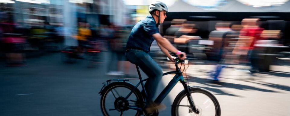 Euro-Bike 2019: Auch die Besucher durften die Fahrräder ausprobieren. Euro-Bike 2019: Auch die Besucher durften die Fahrräder ausprobieren.
