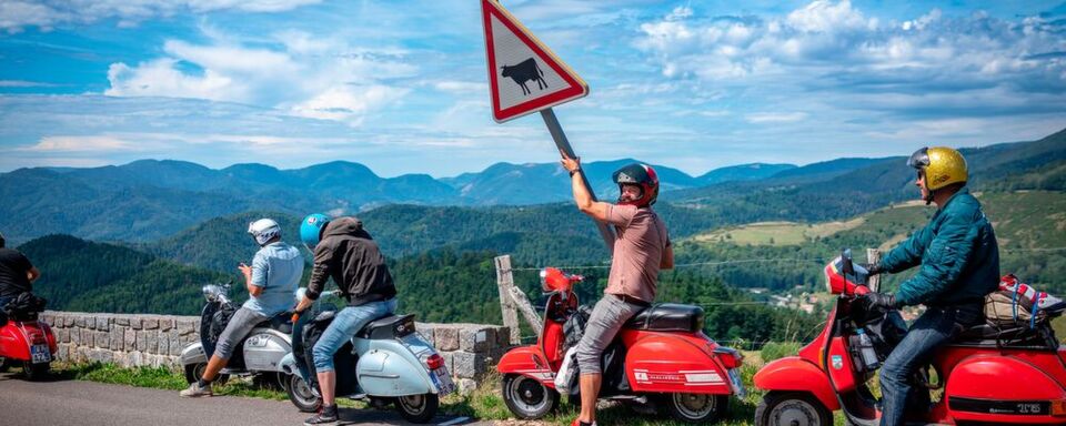 Der Roadtrip von SIP Scootershop führte dieses Jahr nach Frankreich in die Champagne. Der Roadtrip von SIP Scootershop führte dieses Jahr nach Frankreich in die Champagne.