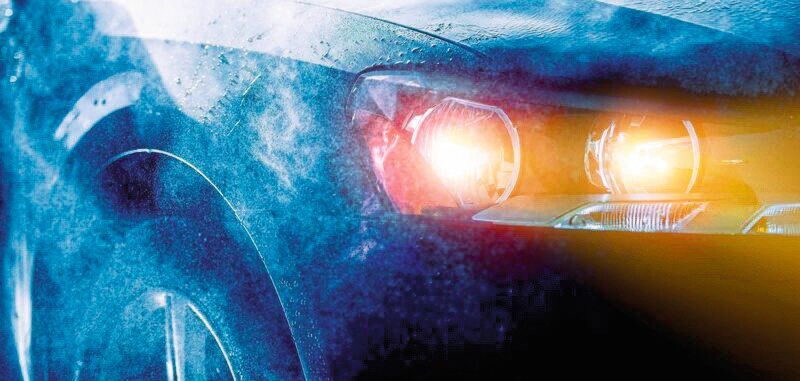 Adaptive Beleuchtungssysteme, Laserlicht oder Matrix-LEDs müssen vor Feuchtigkeit von Außen geschützt werden. Hier helfen selbstklebende Membrane. Adaptive Beleuchtungssysteme, Laserlicht oder Matrix-LEDs müssen vor Feuchtigkeit von Außen geschützt werden. Hier helfen selbstklebende Membrane.