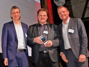 Preisverleihung: Reta Europe 2019, die begehrte Auszeichnung der EHI Retail Institute GmbH, ging an die METRO-Gruppe für die Blockchain-gestützte Archivierungslösung der METRO AG-Tochtee METRONOM GmbH. Preisverleihung: Reta Europe 2019, die begehrte Auszeichnung der EHI Retail Institute GmbH, ging an die METRO-Gruppe für die Blockchain-gestützte Archivierungslösung der METRO AG-Tochtee METRONOM GmbH.